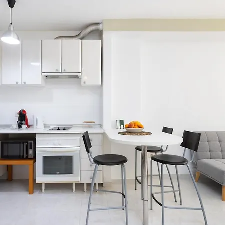 Home2book Cozy Flat 2 Min From The Apartamento
