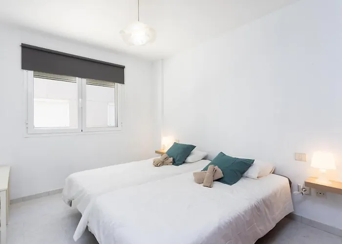 Home2book Cozy Flat 2 Min From The