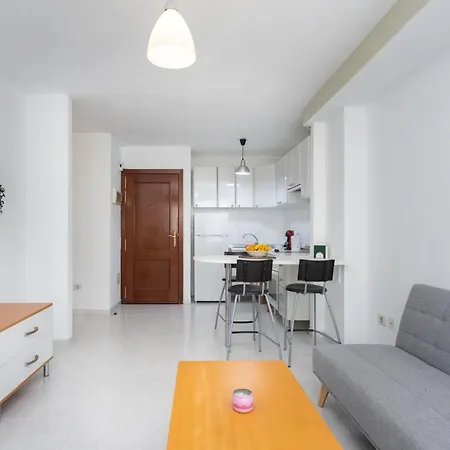 Lägenhet Home2book Cozy Flat 2 Min From The