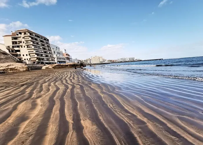 Apartment Home2book Cozy Flat 2 Min From The *